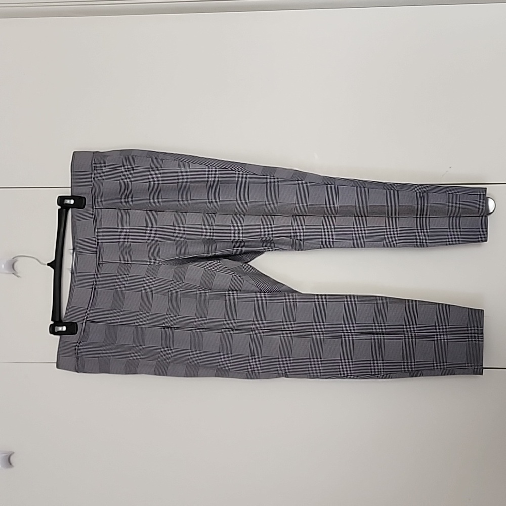 Crop pants